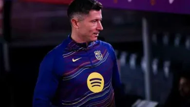 لماذا لم يلعب روبرت ليفاندوفسكي مع برشلونة ضد أوساسونا؟